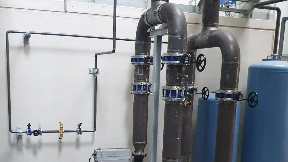 rohrverlegungsarbeiten-am-kesselhaus